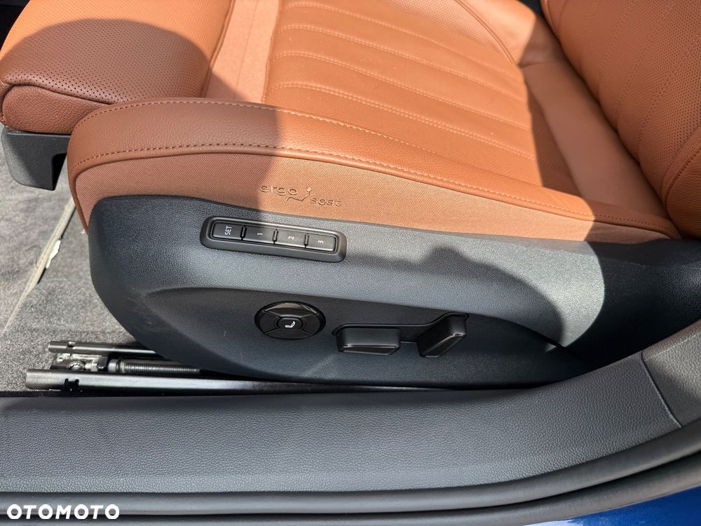 Skoda Superb 2.0 TDI SCR 4x4 L&K DSG - 15