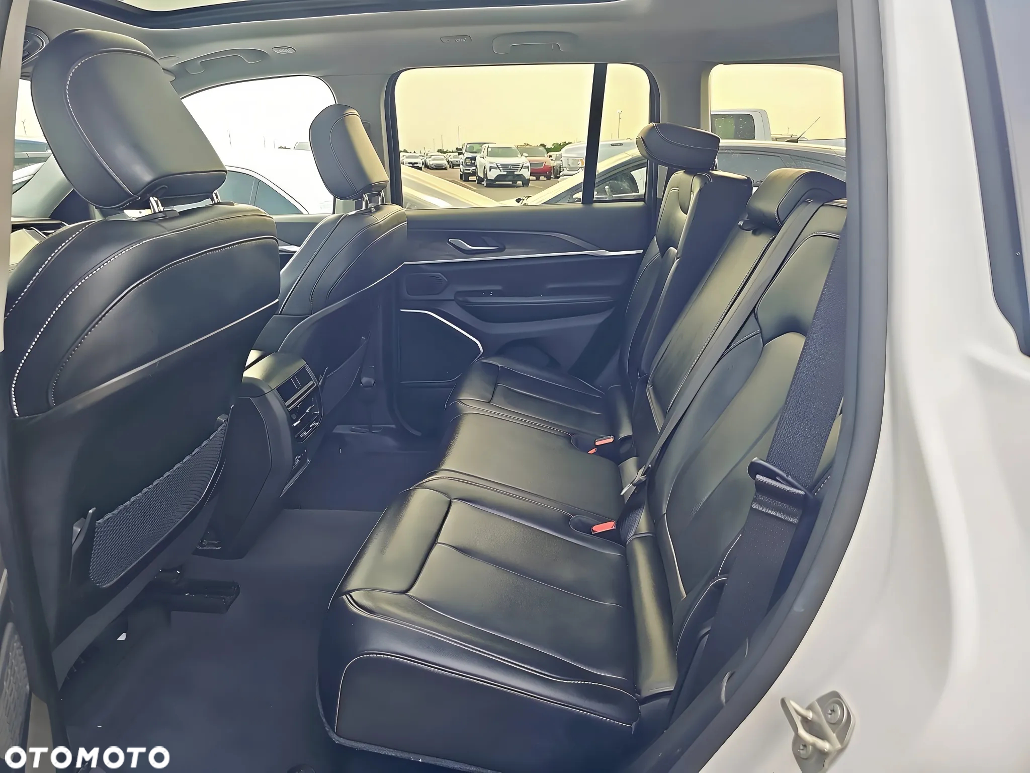 Jeep Grand Cherokee 2.0 4xe Plug-in Hybrid Automatik Overland - 13