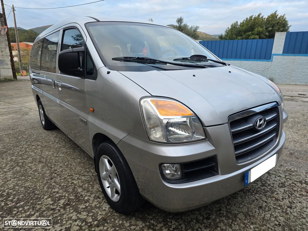 Hyundai H-1 Starex H1 2.5 CRDi SVX Longo - 3