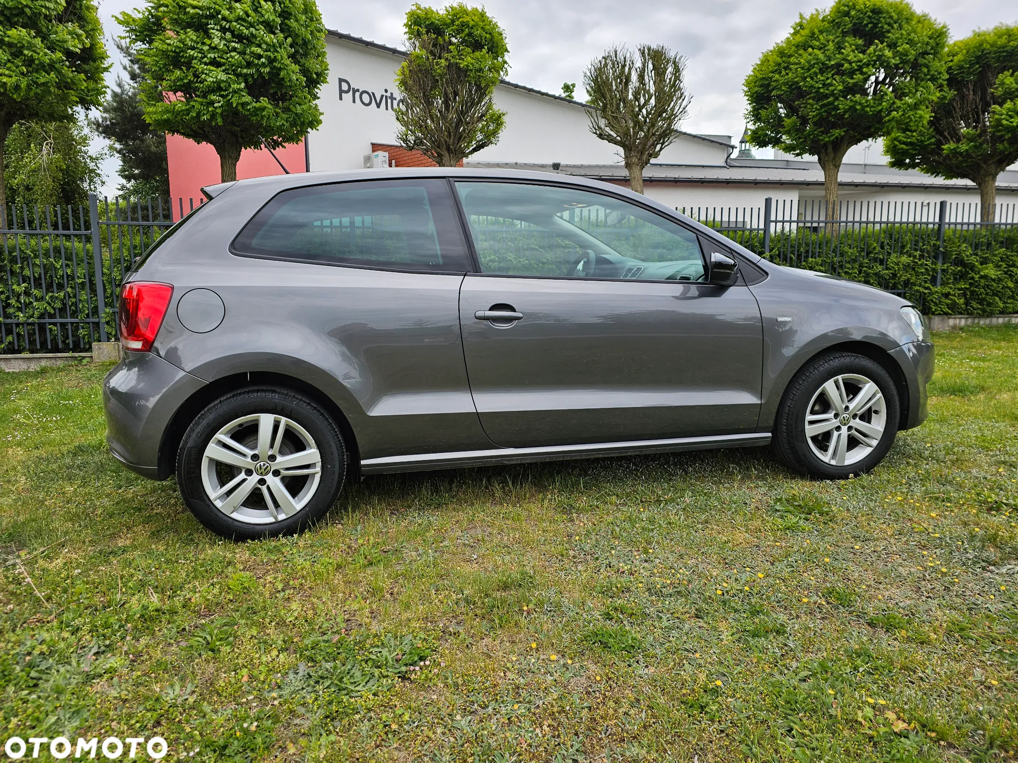 Volkswagen Polo 1.2 MATCH - 6