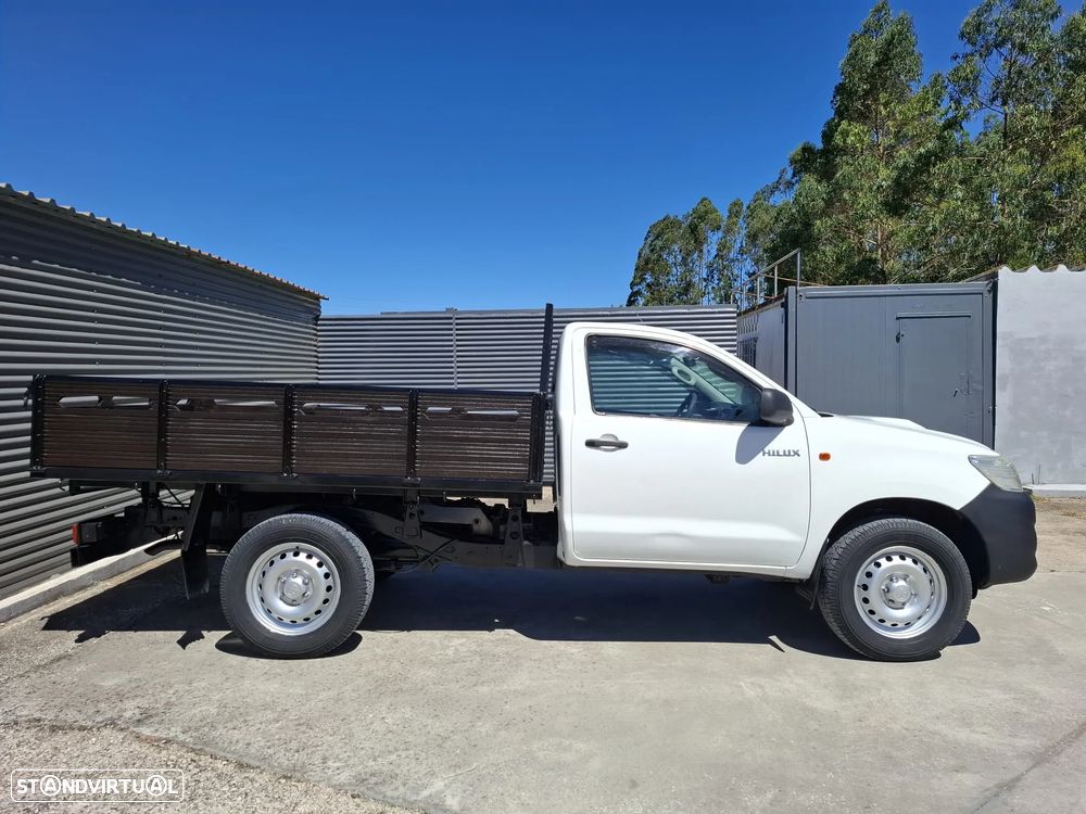 Toyota Hilux 2.5 D-4D 4WD CS CM+AC - 7