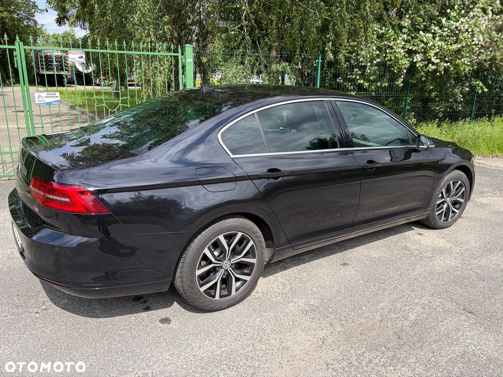 Volkswagen Passat 1.8 TSI BMT Comfortline - 8