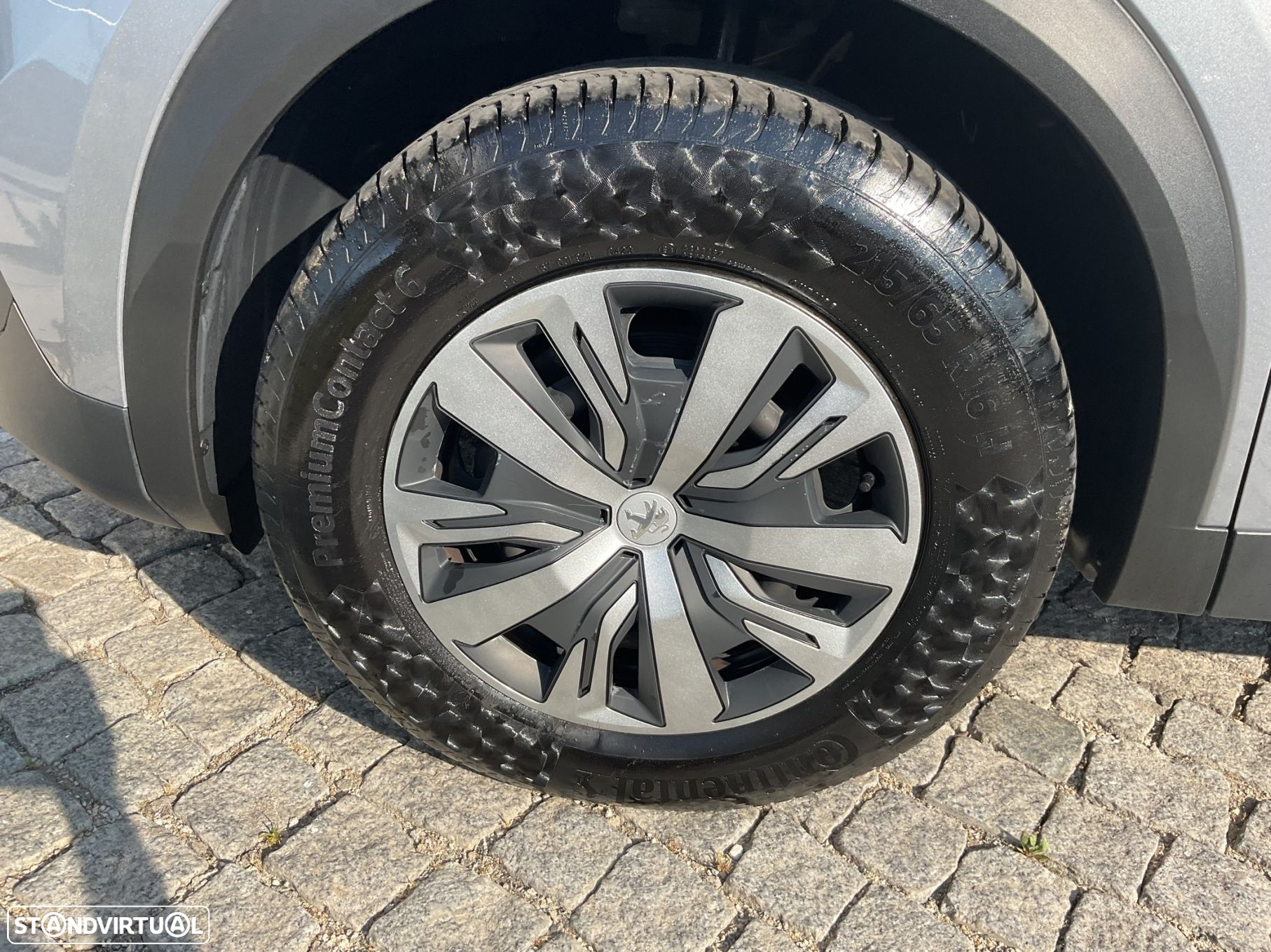 Peugeot 2008 1.2 PureTech Active Pack - 16