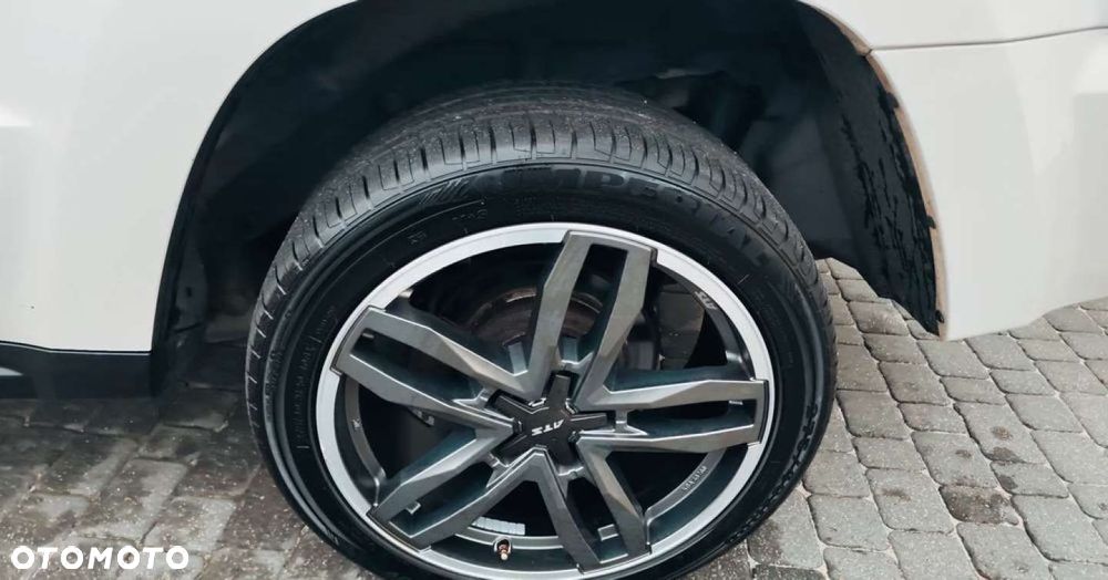 Jeep Grand Cherokee - 40