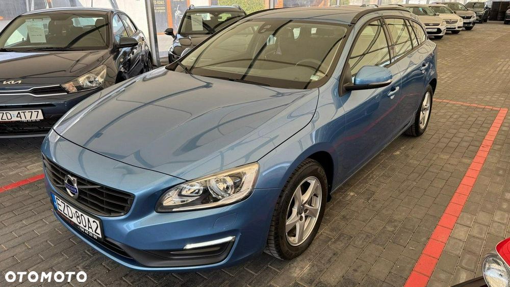 Volvo V60 D2 Ocean Race - 12