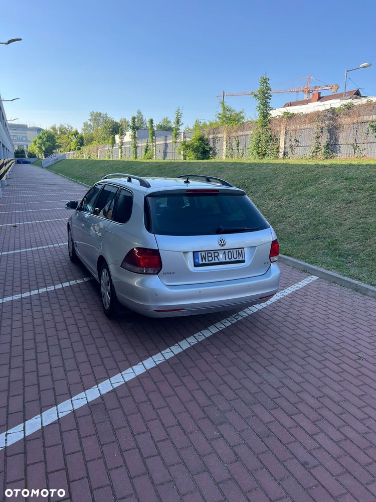 Volkswagen Golf 1.6 TDI Trendline - 4