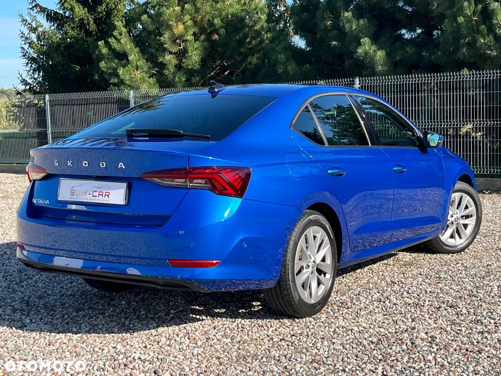 Skoda Octavia ver-1-5-tsi-act-ambition - 12