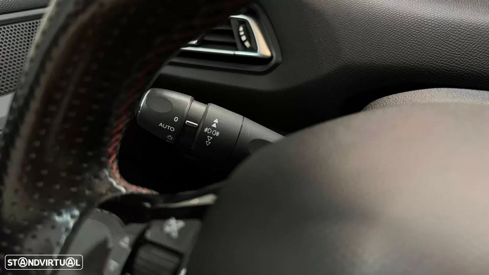 Peugeot 308 SW 2.0 BlueHDi GT Line - 34