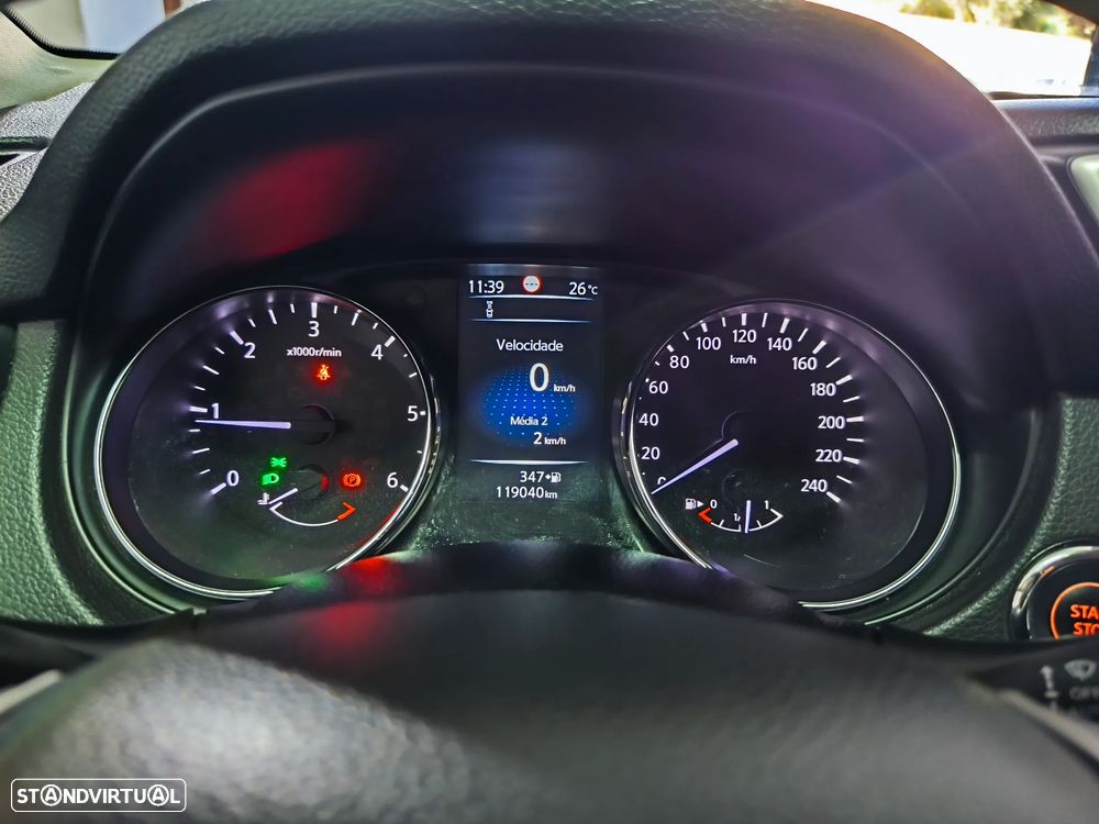 Nissan Qashqai 1.5 dCi N-Connecta - 10