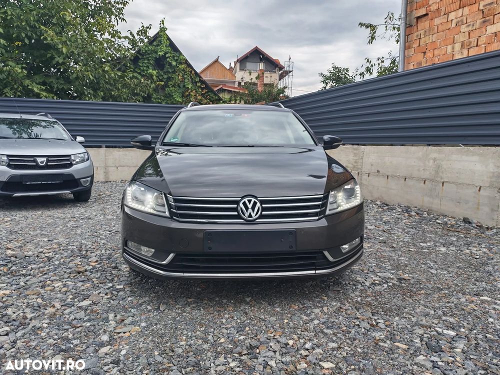 Volkswagen Passat Variant 2.0 TDI BlueMotion Technology Exclusive - 4