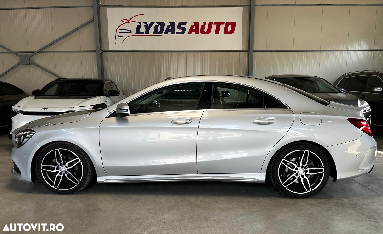 Mercedes-Benz CLA - 2