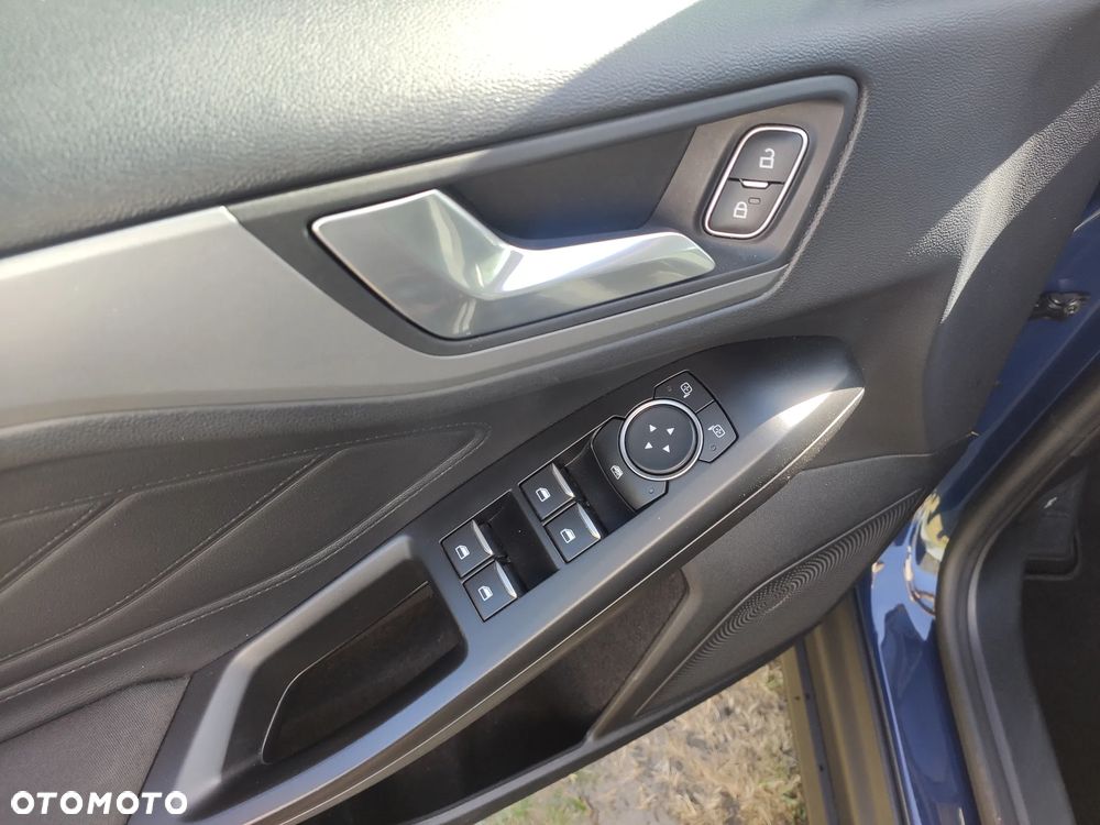 Ford Focus 1.0 EcoBoost Trend - 20