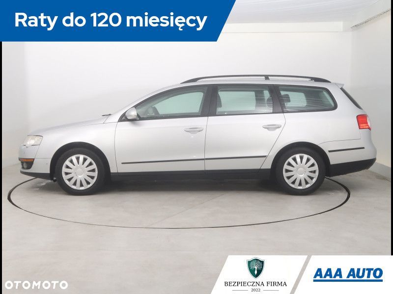 Volkswagen Passat Variant - 3