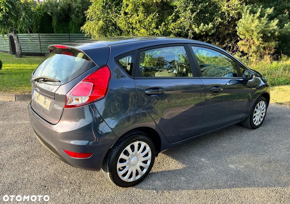 Ford Fiesta 1.25 Trend - 10