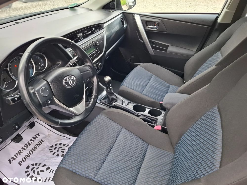 Toyota Auris 1.6 Edition - 9