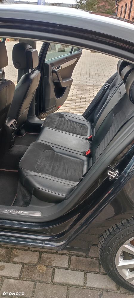 Volkswagen Passat 2.0 TDI 4Mot Highline DSG - 10