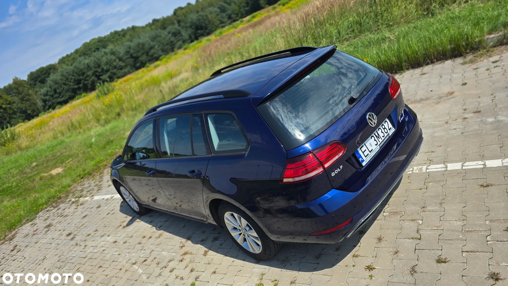 Volkswagen Golf VII 1.6 TDI BMT Comfortline - 14