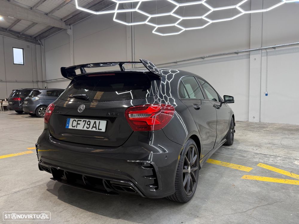 Mercedes-Benz A 45 AMG 4Matic Speedshift 7G-DCT - 4