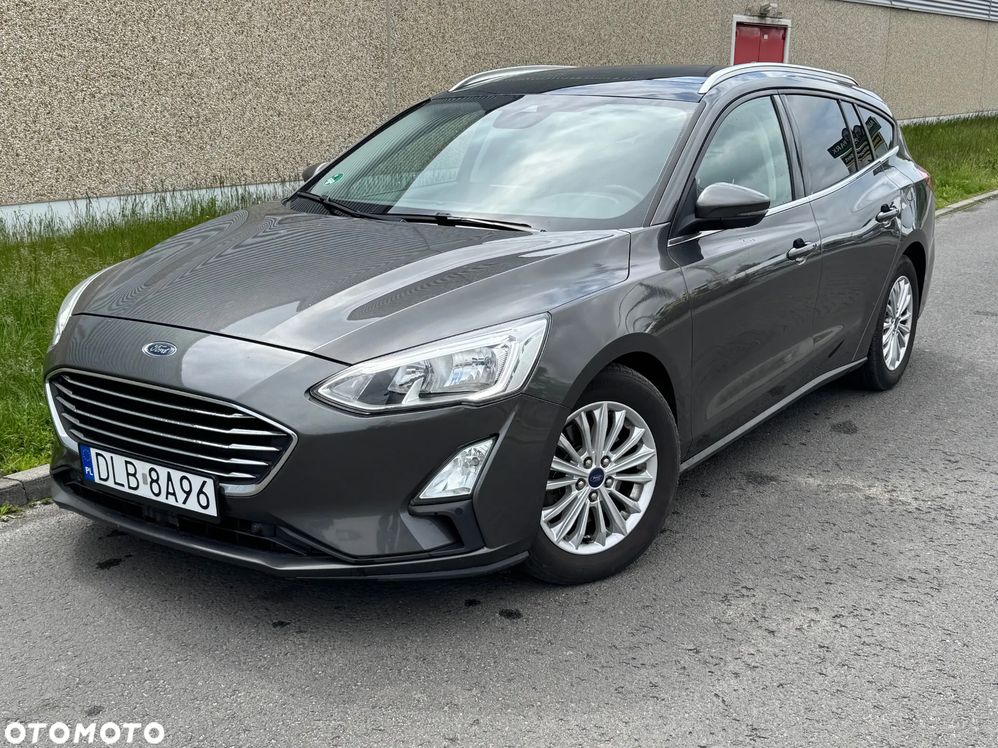 Ford Focus 1.5 EcoBlue Start-Stopp-System TITANIUM DESIGN - 9