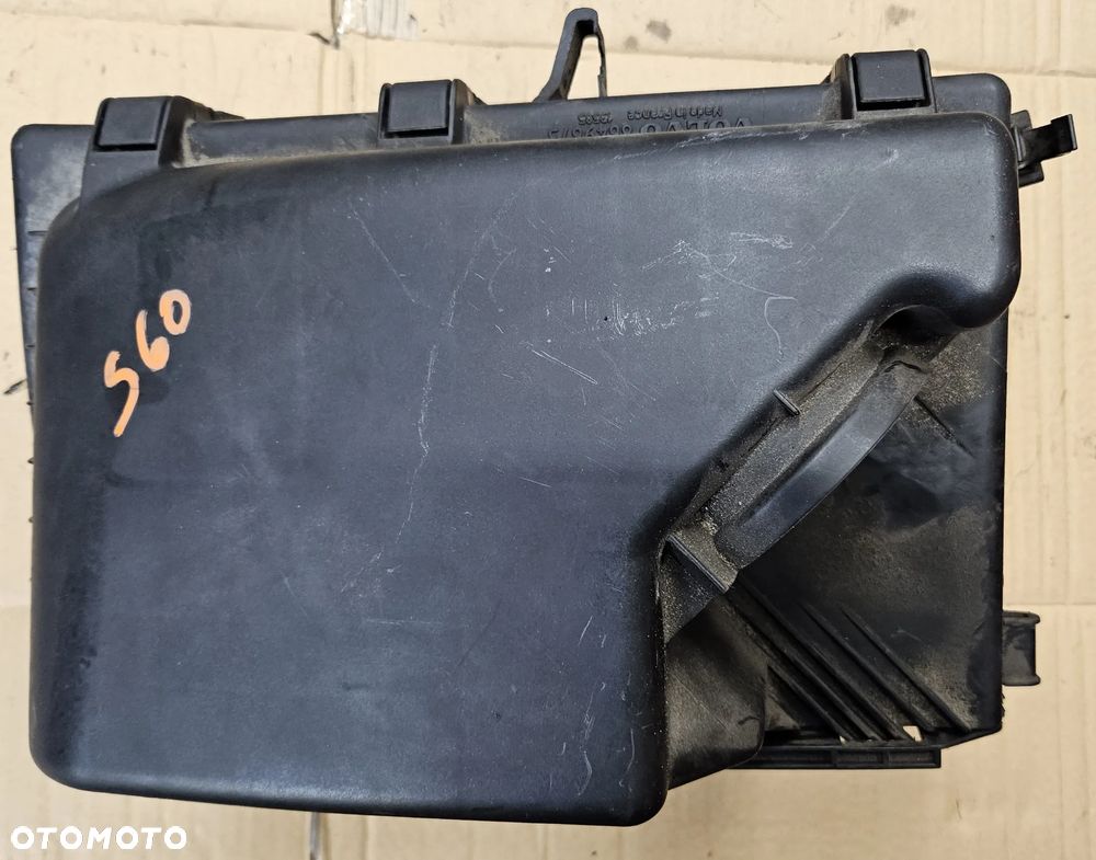 Volvo S60 V70 S80 XC70 2.0 t 2.4T 2.4 T obudowa filtra powietrza 8649673 - 5