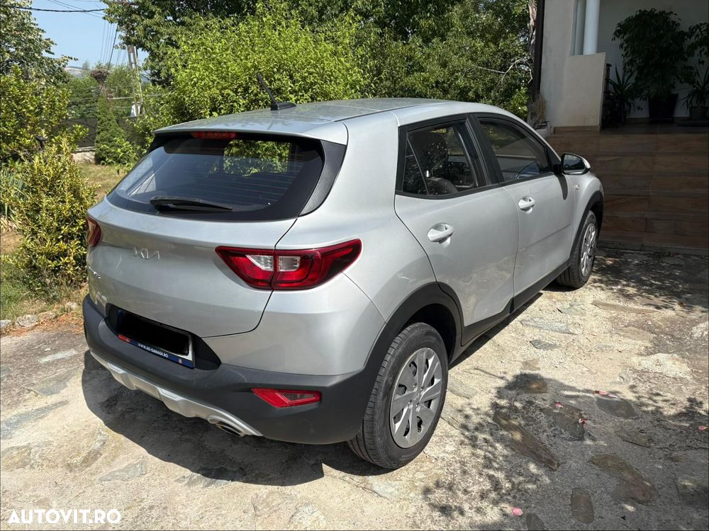 Kia Stonic 1.2 MPI 5MT Urban - 5