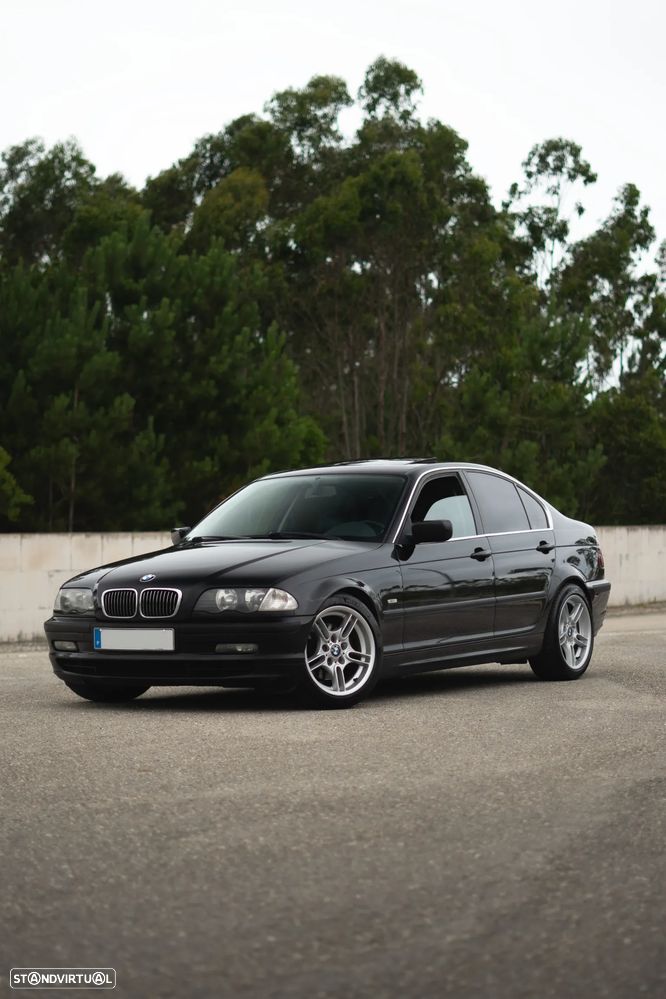 BMW 328 i - 1
