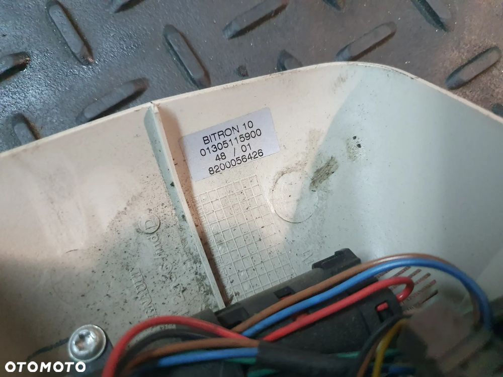 Czujnik temperatury wewnętrznej Renault Lagina II 2 8200056426 LUSTERKO 015708 - 2