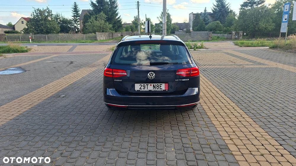 Volkswagen Passat 2.0 TDI (BlueMotion Technology) Comfortline - 4