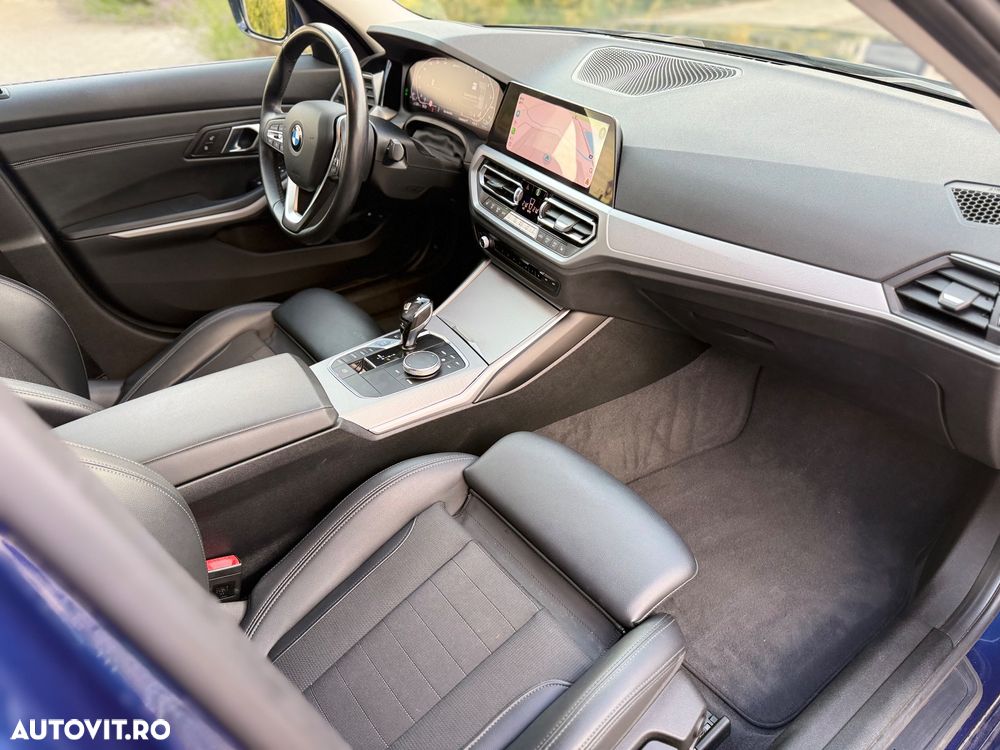 BMW Seria 3 330e Aut. Luxury Line - 12