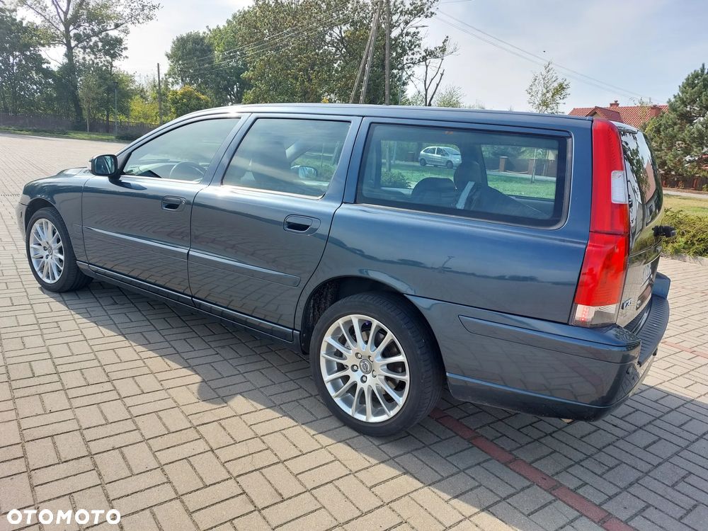 Volvo V70 2.5T AWD Summum - 7
