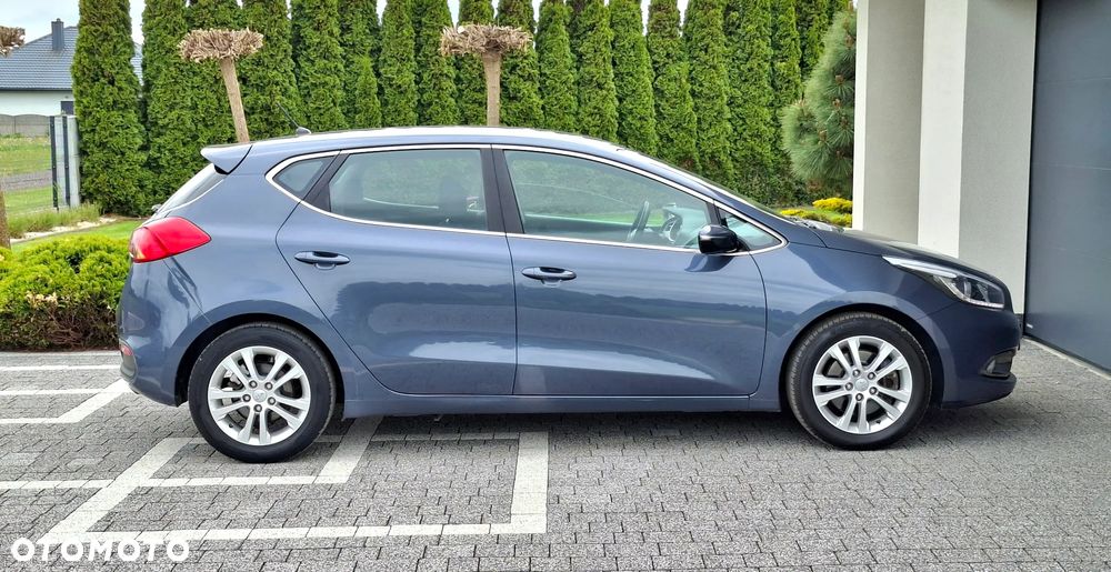Kia Ceed 1.6 GDI Platinum Edition - 7