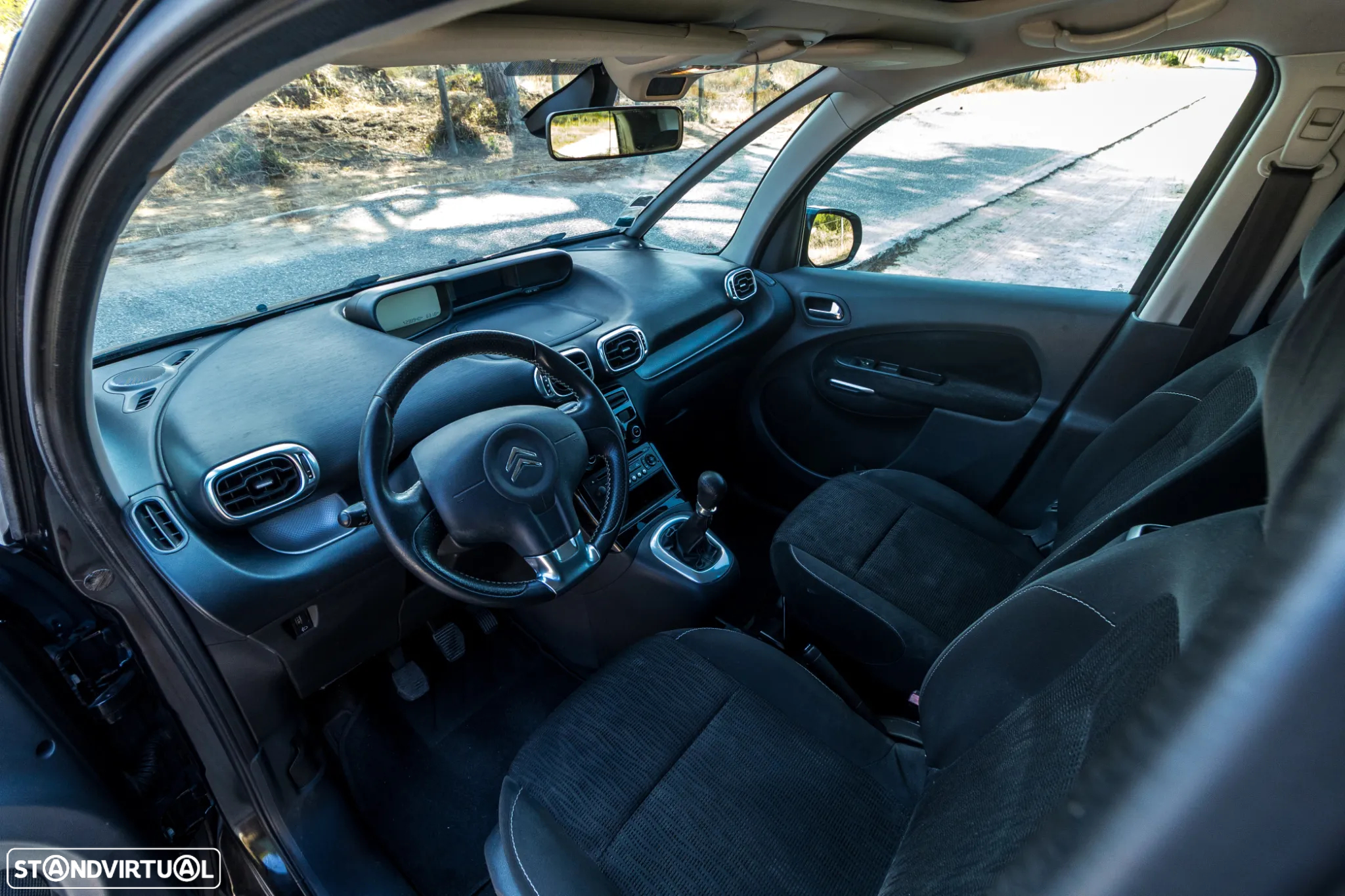 Citroën C3 Picasso 1.6 HDi Exclusive Airdream - 12