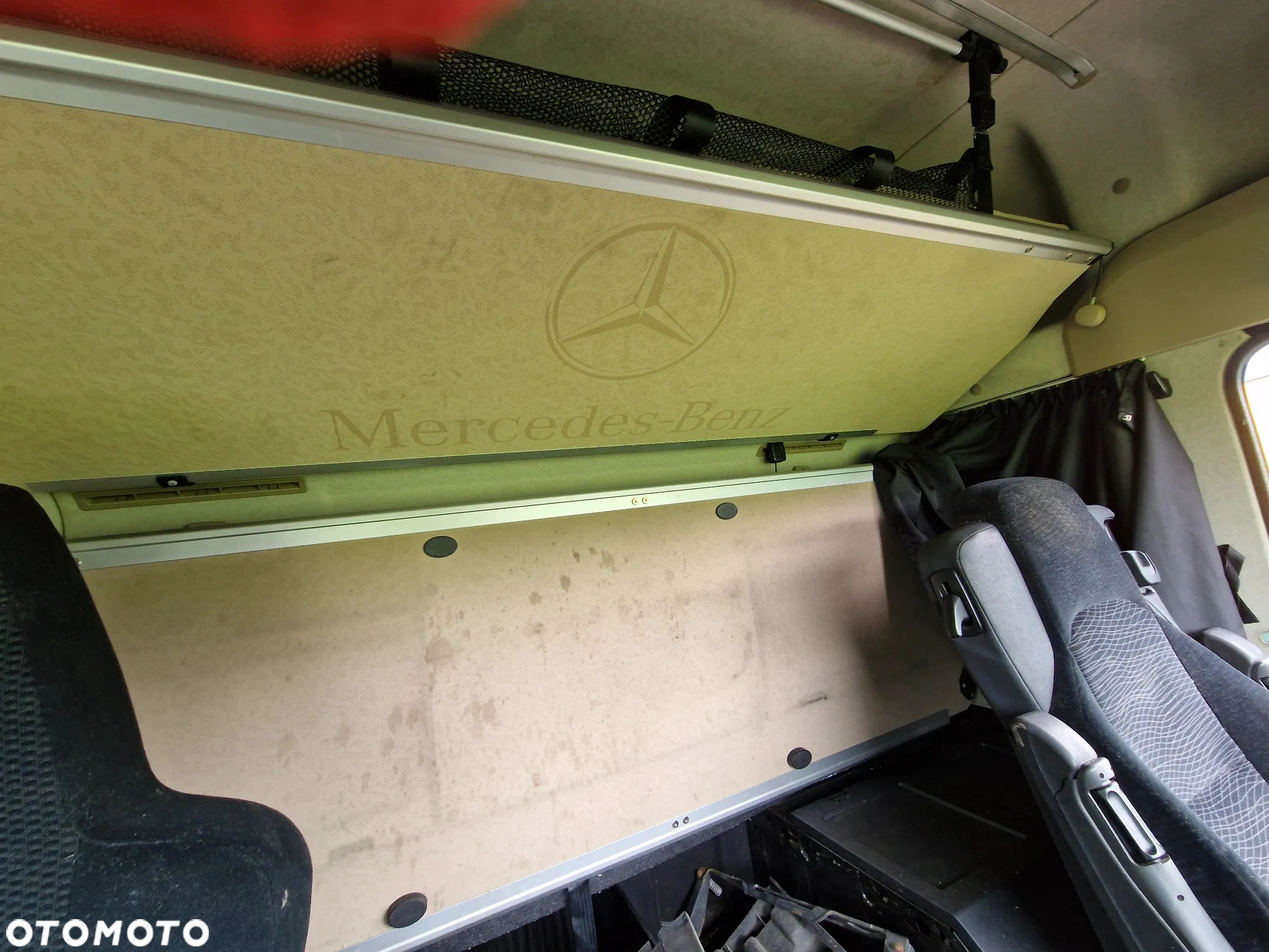 ŁÓŻKO GÓRNE KABINY KOMPLETNE SZEROKA KABINA MERCEDES ACTROS MP4 - 5
