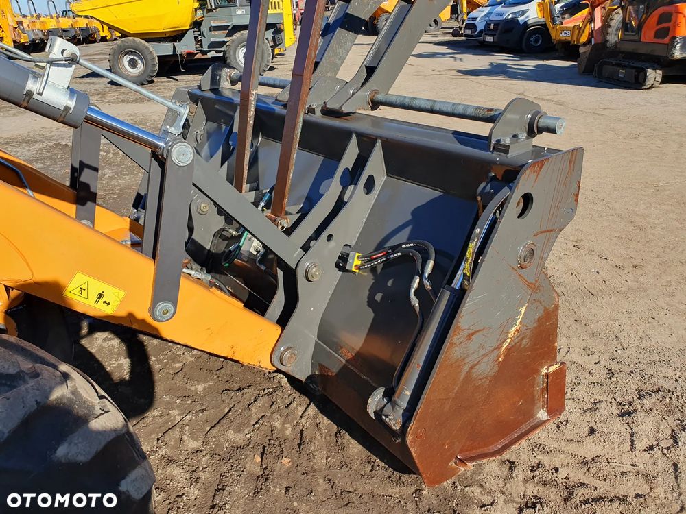 Case 580SV 2023R - 11