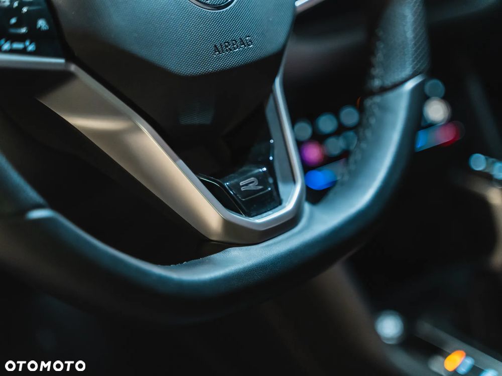 Volkswagen Tiguan - 17