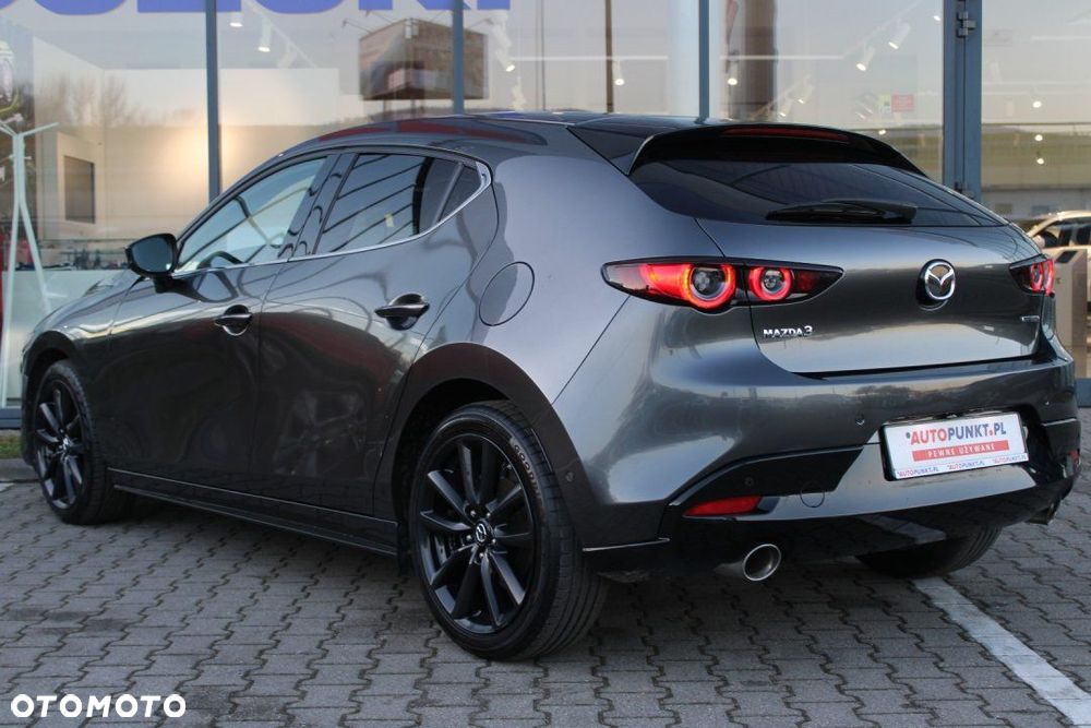 Mazda 3 - 7