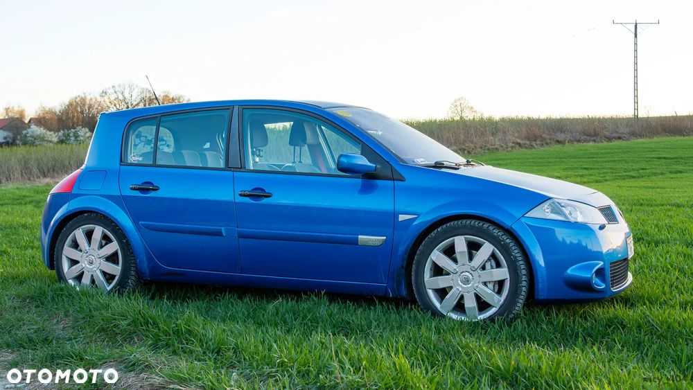 Renault Megane 2.0 Sport - 3