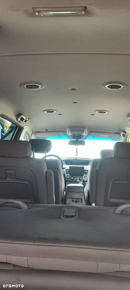 SsangYong/KGM Rodius 2.2 D Turismo - 8