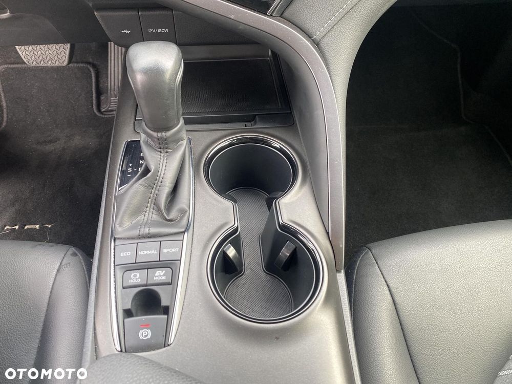 Toyota Camry 2.5 Hybrid Prestige CVT - 18