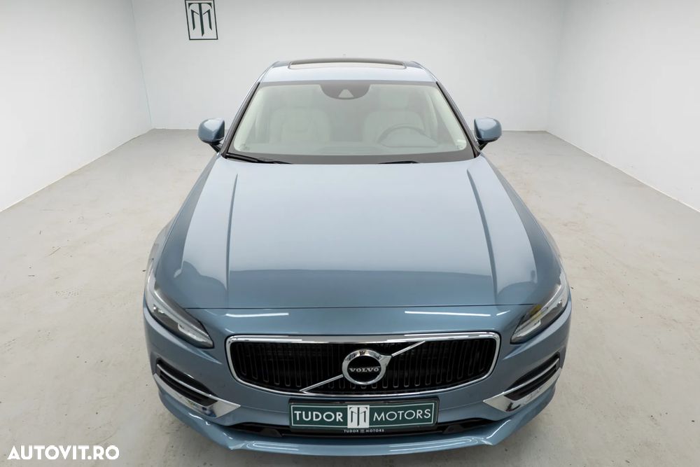Volvo S90 T8 Recharge AWD Geartronic Inscription - 4