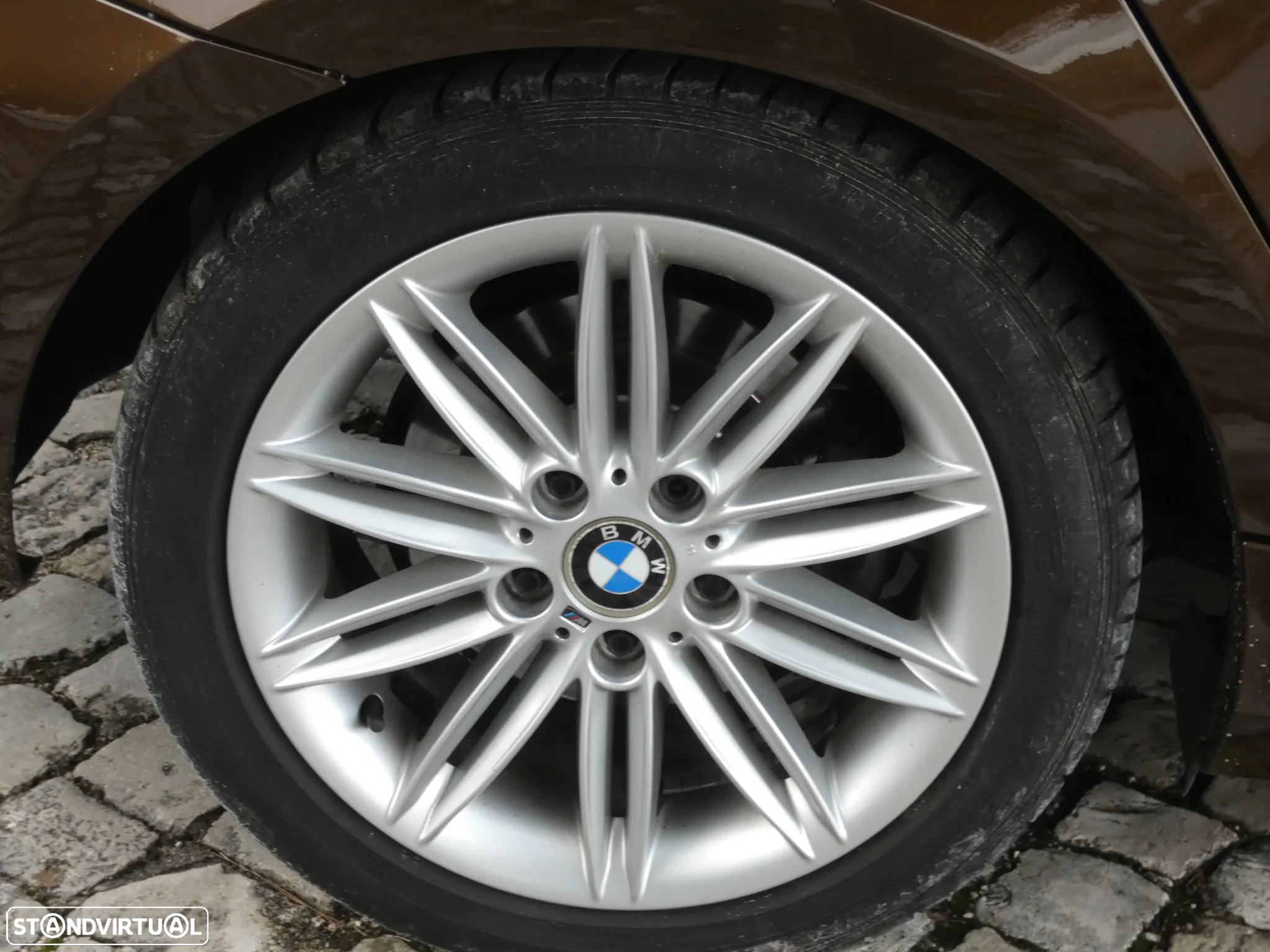BMW 118 d Pack M - 9