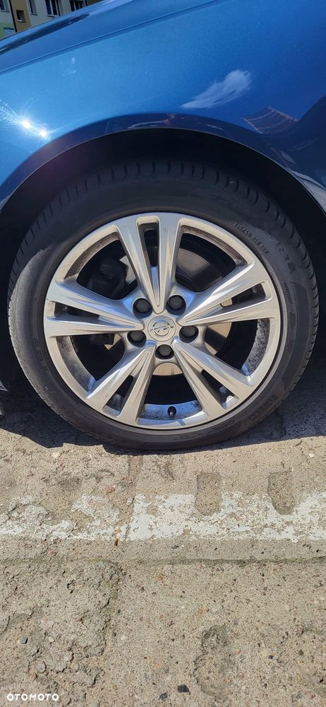 Opel Insignia 2.0 CDTI - 10