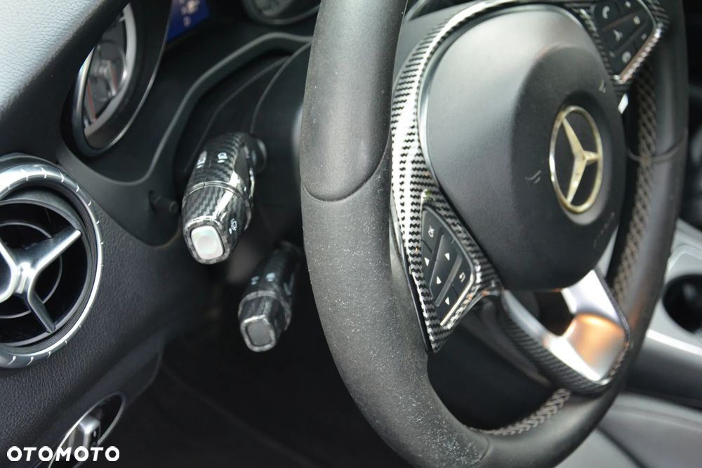 Mercedes-Benz CLA 250 4Matic 7G-DCT StreetStyle - 19