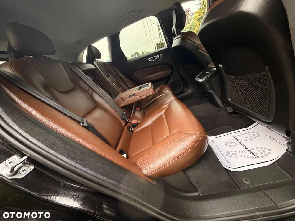 Volvo XC 60 D4 AWD Geartronic RDesign - 7