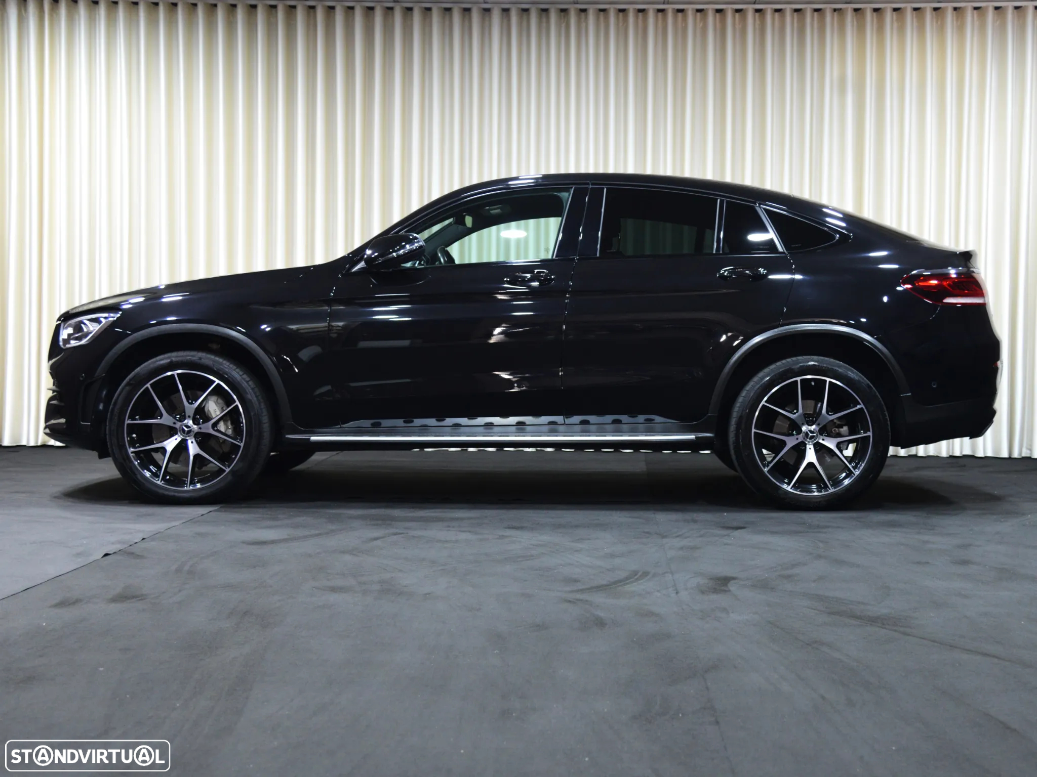 Mercedes-Benz GLC 300 de Coupé 4Matic - 6