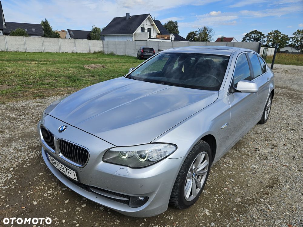 BMW Seria 5 528i xDrive Luxury Line - 21