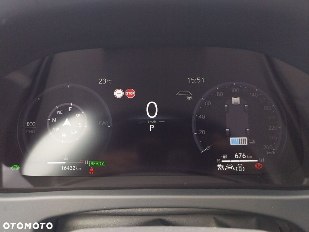 Lexus UX 300h Business - 21