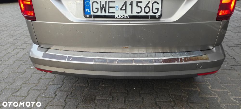 Volkswagen Caddy Maxi 2.0 TDI Comfortline DSG - 5