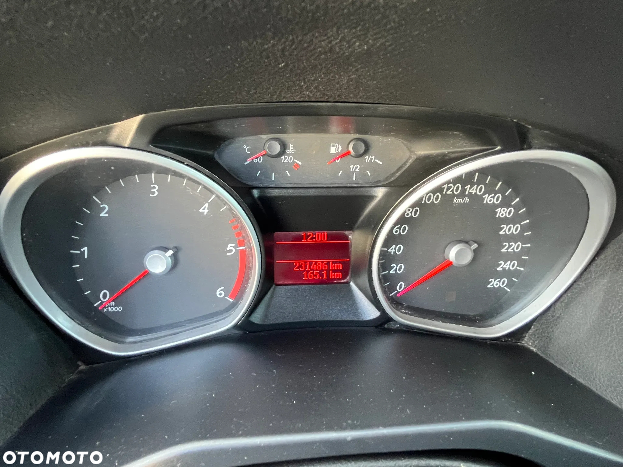 Ford Mondeo - 18