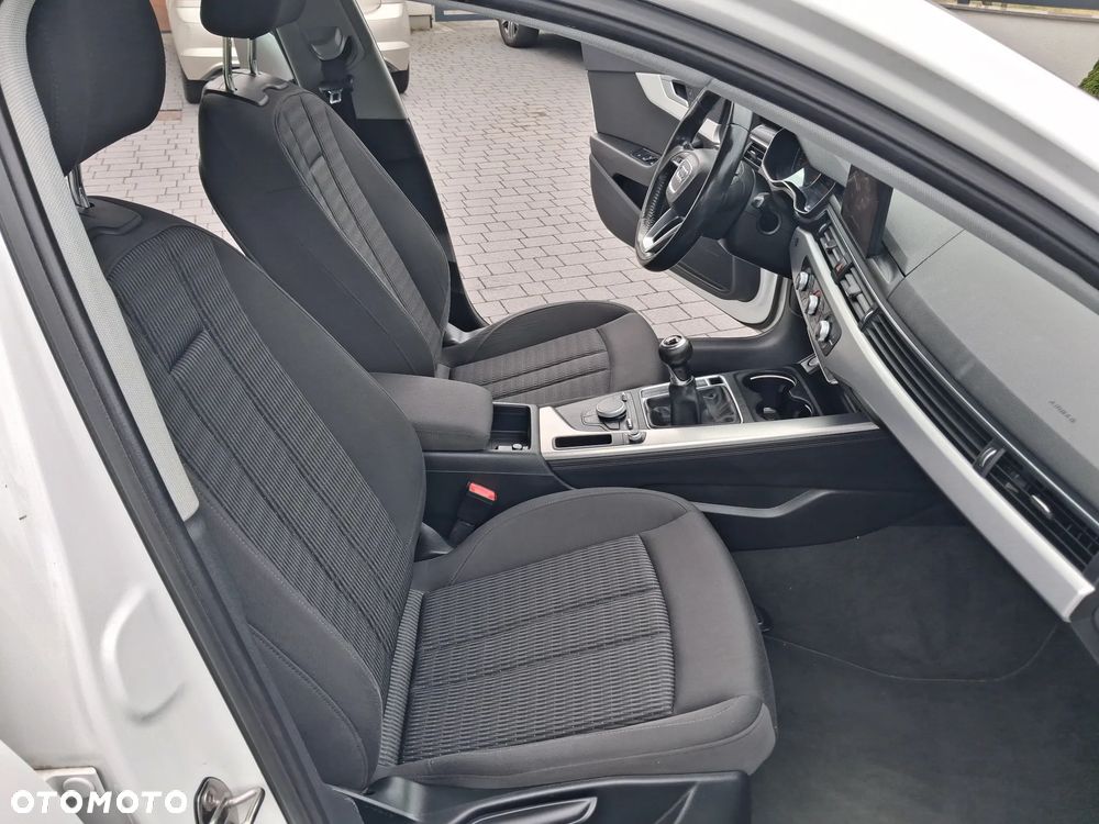 Audi A4 Avant 2.0 TDI - 12